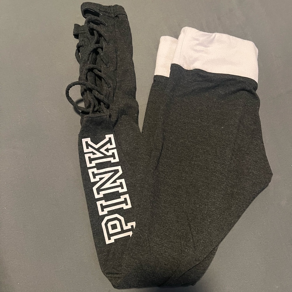 Victoria’s Secret PINK leggings